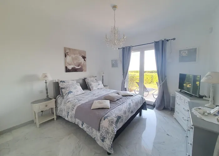 Apartment Grand Azur Etoile Marine Sainte-Maxime